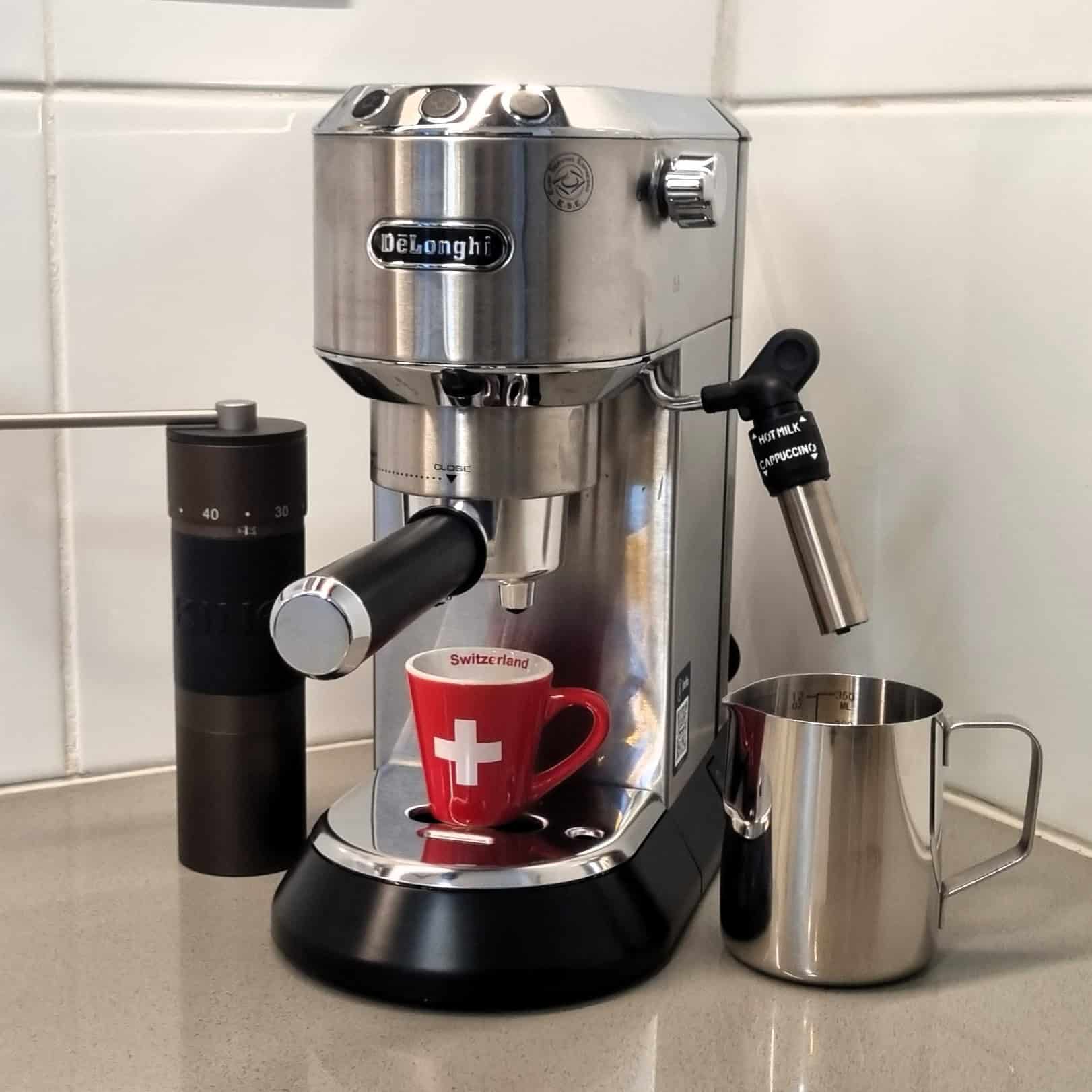 DeLonghi Dedica EC685